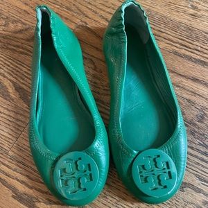 Tory Burch flats : Kelly Green